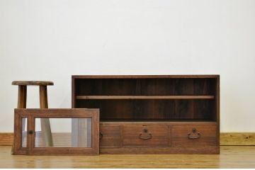 レトロ家具　昭和レトロ 古い桐製のアンティークローボード(箪笥・タンス、桐箪笥、桐たんす)