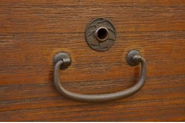 レトロ家具　昭和レトロ 古い桐製のアンティークローボード(箪笥・タンス、桐箪笥、桐たんす)