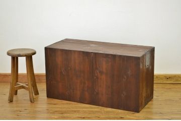 レトロ家具　昭和レトロ 古い桐製のアンティークローボード(箪笥・タンス、桐箪笥、桐たんす)