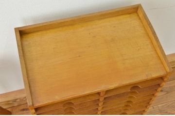 レトロ家具　昭和レトロ 小ぶりな引き出し付きカルテケース?(書類棚)アンティーク