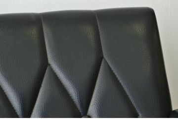レトロ家具　ミッドセンチュリー 素敵な雰囲気の2人掛けソファ(昭和レトロ)