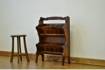 中古　カリモク製のスリッパラック