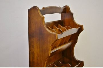 中古　カリモク製のスリッパラック