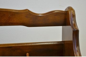 中古　カリモク製のスリッパラック
