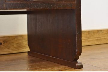 アンティーク家具　古民具・骨董　古い木の重厚な3杯引き出し文机