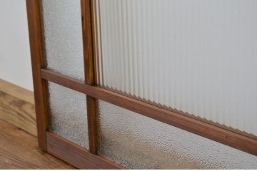 アンティーク　人気のモールガラスとダイヤガラスの引き戸2枚セット(ガラス戸)