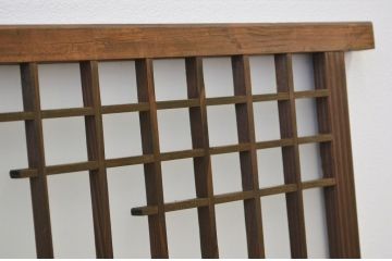 古民具・骨董　変わり型・角の付いた書院建具掛け障子(明り取り)(タペストリー)