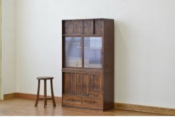 レトロ家具　☆昭和レトロ シックな重ね茶箪笥