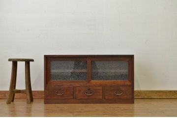 レトロ家具　昭和レトロ 結霜ガラスの前欅アンティークローボード