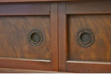 アンティーク家具　古い木の結霜ガラス水屋箪笥サイドボード?