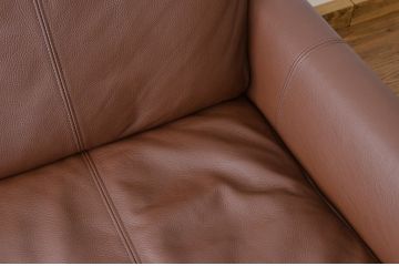 中古 極美品 定価38万　アイラーセン(eilersen)本革張りソファストリームライン特注品アクタス