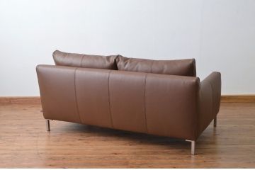 中古 極美品 定価38万　アイラーセン(eilersen)本革張りソファストリームライン特注品アクタス