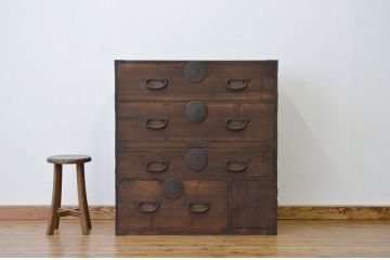 アンティーク家具　☆アンティーク 上下重ねのシックな時代箪笥