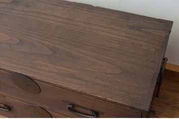 アンティーク家具　☆アンティーク 上下重ねのシックな時代箪笥
