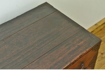 アンティーク家具　古民具・骨董 珍しい観音扉の桐材帳場箪笥(桐箪笥、桐たんす)