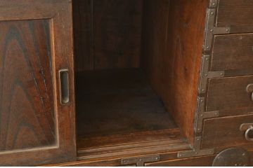 アンティーク家具　古民具・骨董 味わい深い総欅帳場箪笥