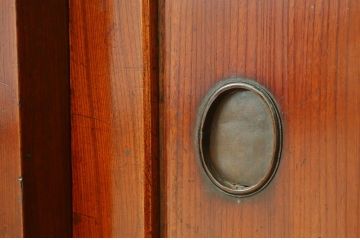 アンティーク家具　古民具・骨董　極上漆前面欅の時代箪笥ローボード(水屋箪笥、テレビ台、収納棚、キャビネット)