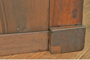 アンティーク家具　古民具・骨董　極上漆前面欅の時代箪笥ローボード(水屋箪笥、テレビ台、収納棚、キャビネット)