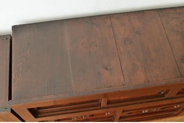 アンティーク家具　古民具・骨董　前板が欅無垢材の上質な水屋箪笥
