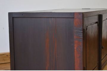 アンティーク家具　アンティーク 前面欅の作りの上質な観音開きローボード(時代箪笥・ローチェスト)