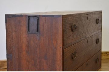 アンティーク家具　アンティーク 前面桐無垢材の引き出し3杯ワイドローボード(時代箪笥・ローチェスト、桐箪笥、桐たんす)
