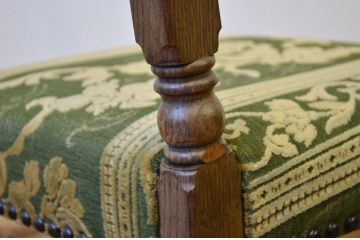 中古 重厚なデザインのオーク材ダイニングチェア2脚セット?