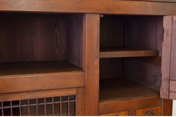 アンティーク家具　古民具・骨董 欅材の使われた上品な関西水屋箪笥(食器棚)