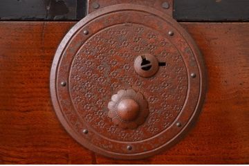 アンティーク家具　古民具・骨董　とても希少な小さな最上箪笥(前栗3杯引き出し和箪笥)