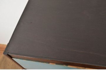 レトロ家具　昭和レトロ　かわいいペイントの鉄脚付き5杯引き出し(ドロワー・チェスト)