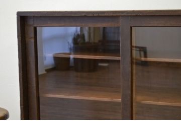 アンティーク家具　アンティーク　古い木の収納棚(下駄箱)