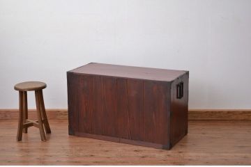 アンティーク家具　古民具・骨董 シックな時代箪笥ローボード(チェスト・タンス)