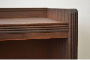 レトロ家具　昭和レトロ　シンプルなアンティーク本棚(飾り棚)