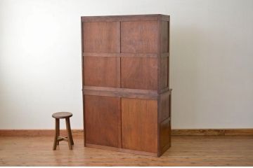 レトロ家具　昭和レトロ 古いナラ材の作業台付き食器棚(アンティーク収納棚)