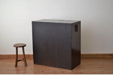 アンティーク家具　古民具・骨董 江戸〜明治 味のある引き出し収納時代箪笥