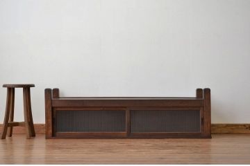 アンティーク家具　古い木のモールガラス入り置床(収納棚・ローボード)