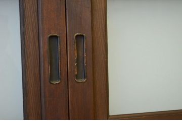 古民具・骨董 細格子の素敵な腰板欅の上質な裏障子付き格子戸4枚セット
