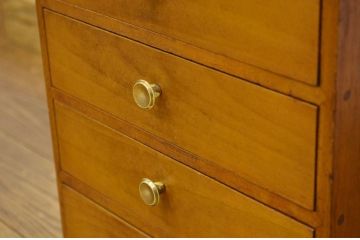 レトロ家具　昭和レトロ 小ぶりでシンプルな4杯小引き出し