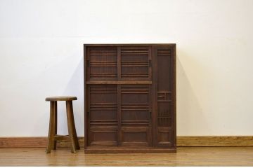 レトロ家具　昭和レトロ　造りの良い古い桐材のシックな下駄箱(収納棚アンティーク)