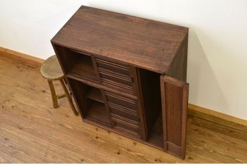 レトロ家具　昭和レトロ　造りの良い古い桐材のシックな下駄箱(収納棚アンティーク)