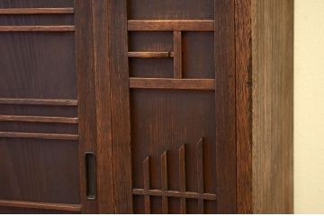 レトロ家具　昭和レトロ　造りの良い古い桐材のシックな下駄箱(収納棚アンティーク)