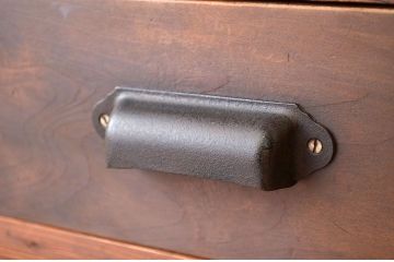 アンティーク家具　アンティーク　古い木のモールガラス収納棚(食器棚)