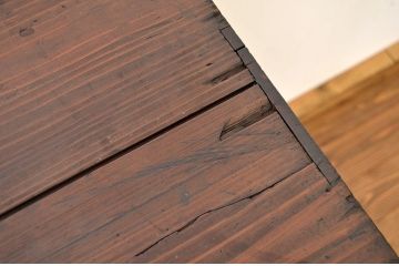 アンティーク家具　アンティーク　重厚な古い木の鉄脚付き収納棚(ローボード・サイドボード)