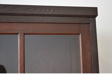 アンティーク家具　◇重厚なナラ材の大型引き出し重ね収納棚(食器棚)