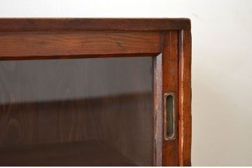 レトロ家具　アンティーク　古いレトロな収納棚(戸棚)