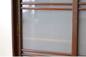 レトロ家具　アンティーク　古いレトロな収納棚(戸棚)