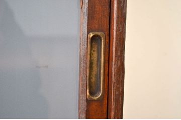 レトロ家具　アンティーク　古いレトロな収納棚(戸棚)