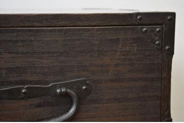 アンティーク家具　古民具・骨董　総桐時代箪笥ローチェスト(ローボードたんす、桐箪笥、桐たんす)
