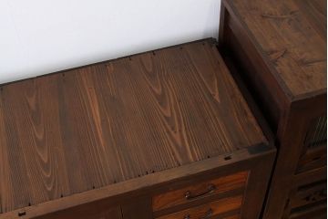 アンティーク家具　状態極上　昭和初期　美しい二段重ね水屋箪笥(食器棚)