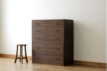 アンティーク家具　☆アンティーク　シンプルなチェスト(箪笥)