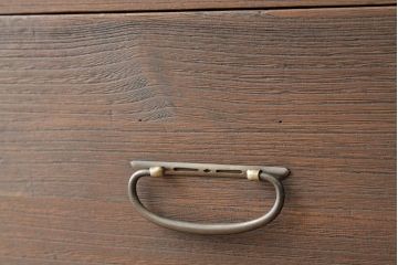 アンティーク家具　☆アンティーク　シンプルなチェスト(箪笥)